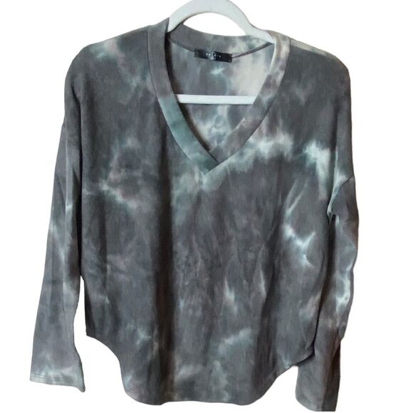 21 SAINTS Wm’s Sz Med Grey Tie Dye V Neck Rounded Hem Soft Top Sweater - Picture 1 of 4